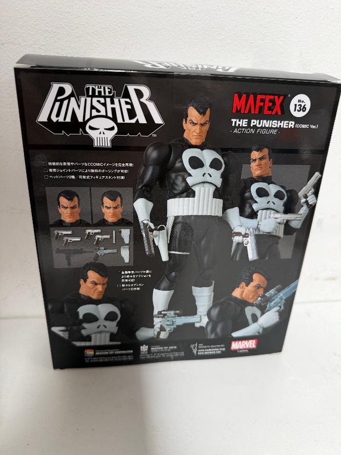 IN STOCK! Medicom Toys MAFEX No.136 Marvel The Punisher Comic Ver