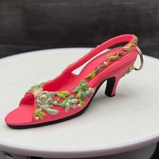 Vintage Pink Embroidered Floral Evening Slingback Shoe Pump High Heel Keychain