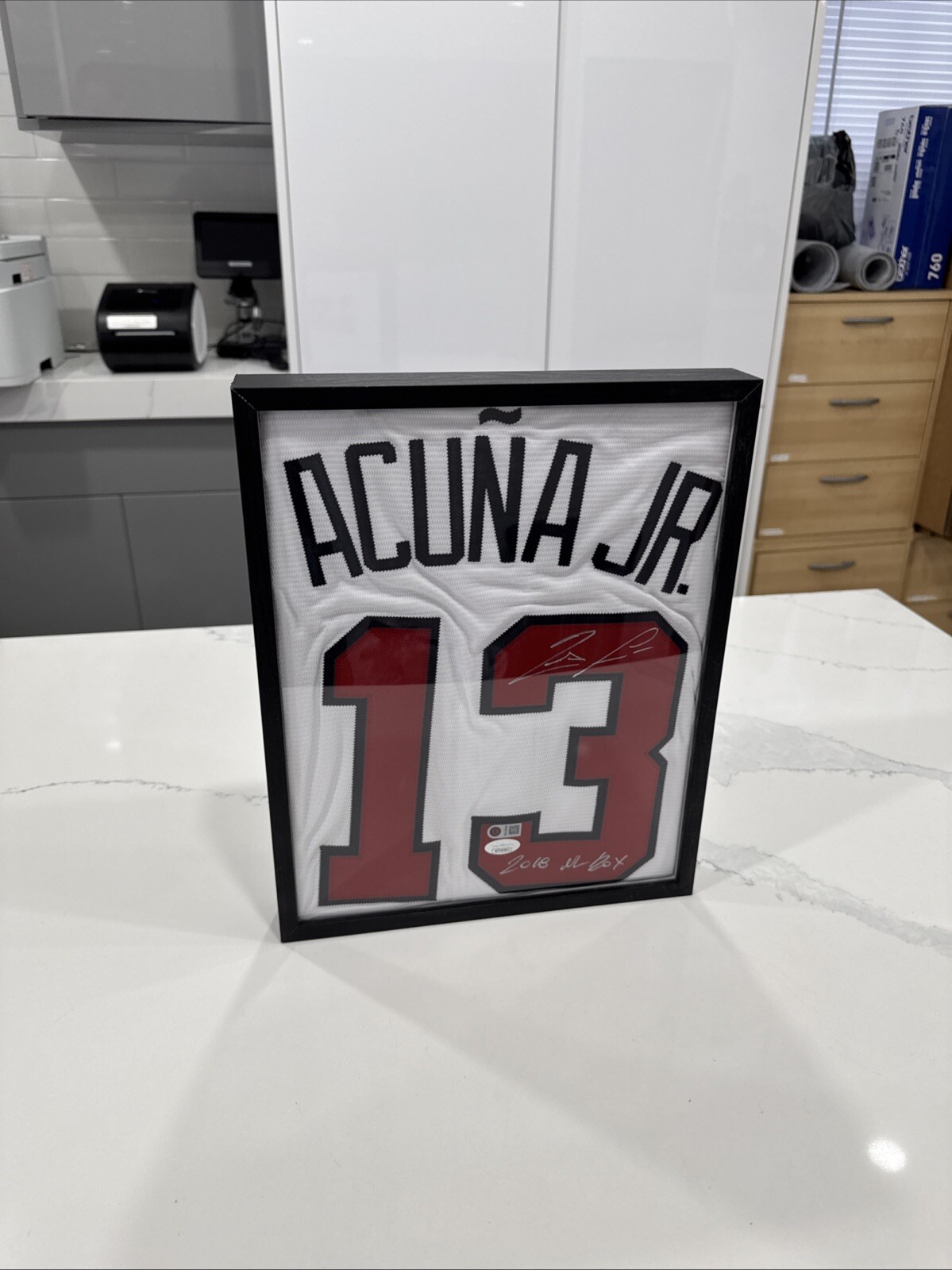 Picture 2 of 19