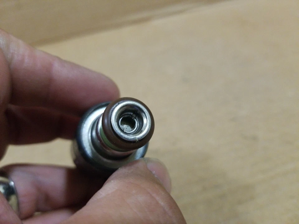 GMC K2500 1996-2000 7,4 L V8 OEM ROCHESTER INYECTOR DE COMBUSTIBLE 17103146 Foto 3 de 4