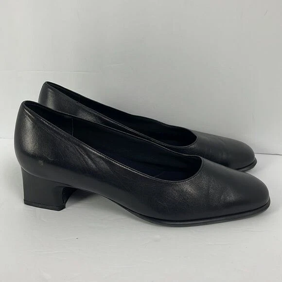 Easy spirit deals black pumps