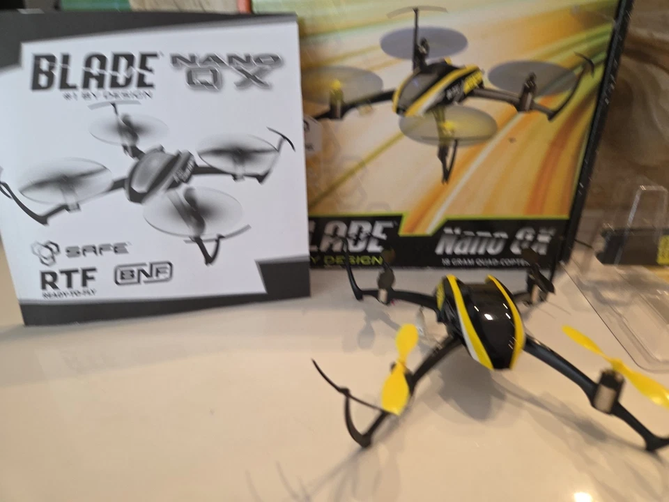 Blade Nano QX 18-Gram BNH Quadcopter / Drone RTF BLH7680 (no Battery) - Image 2 of 4