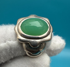 Vintage Handmade Sterling Silver Ring with Green Chrysoprase Cabochon Gem