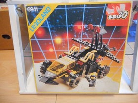 LEGO Legoland Blacktron Battrax Boxed (6941)