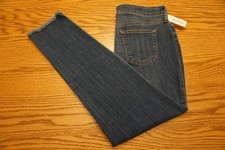 NWT WOMEN'S CHICO'S JEANS Size 10R / 1.5R So Slimming Girlfriend Slim Leg Ankle