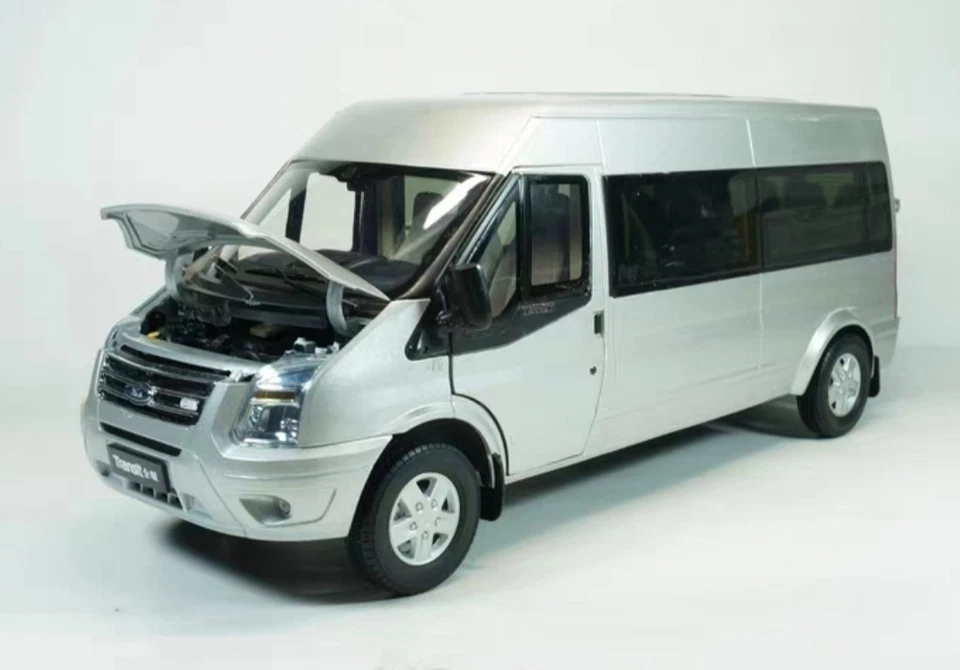 1/18 FORD TRANSIT China JL Ford 2010 dealer model very Rare - Image 3 of 4