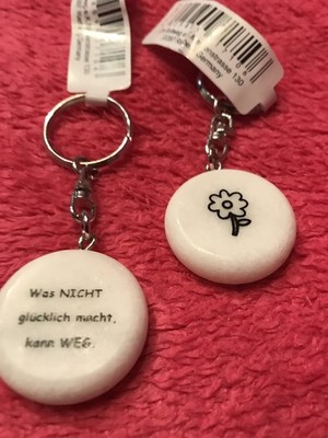 Marble slogan keyring What doesn't make you happy can go away. NEW