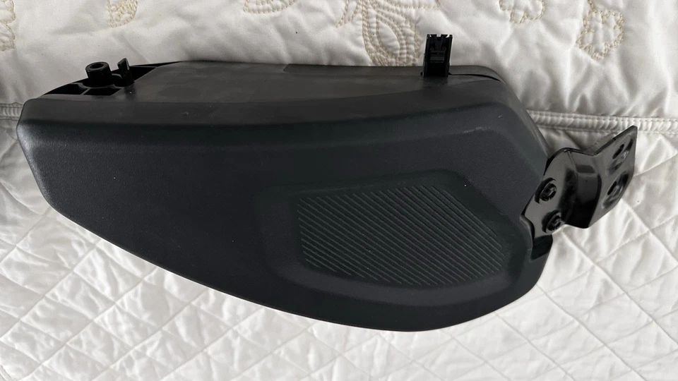 ALTAVOZ TECHO TRASERO FORD BRONCO CON JUEGO DE FUNDA (2021-2024) OEM Foto 4 de 4