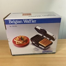 Vintage 1993 Vitantonio Belgian Waffler Waffl...