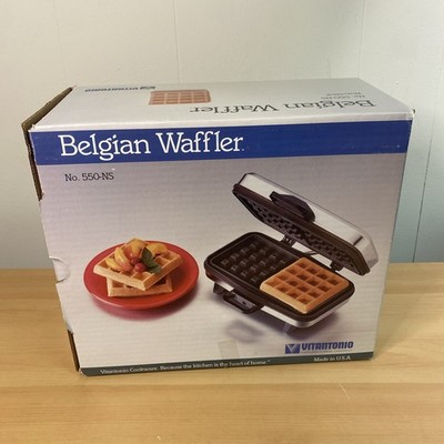 Vintage 1993 Vitantonio Belgian Waffler Waffle Iron Maker Chrome 550-NS