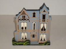 1990 Shelia's Gothic Revival Painted Lady Cincinnati, Ohio Made in the USA