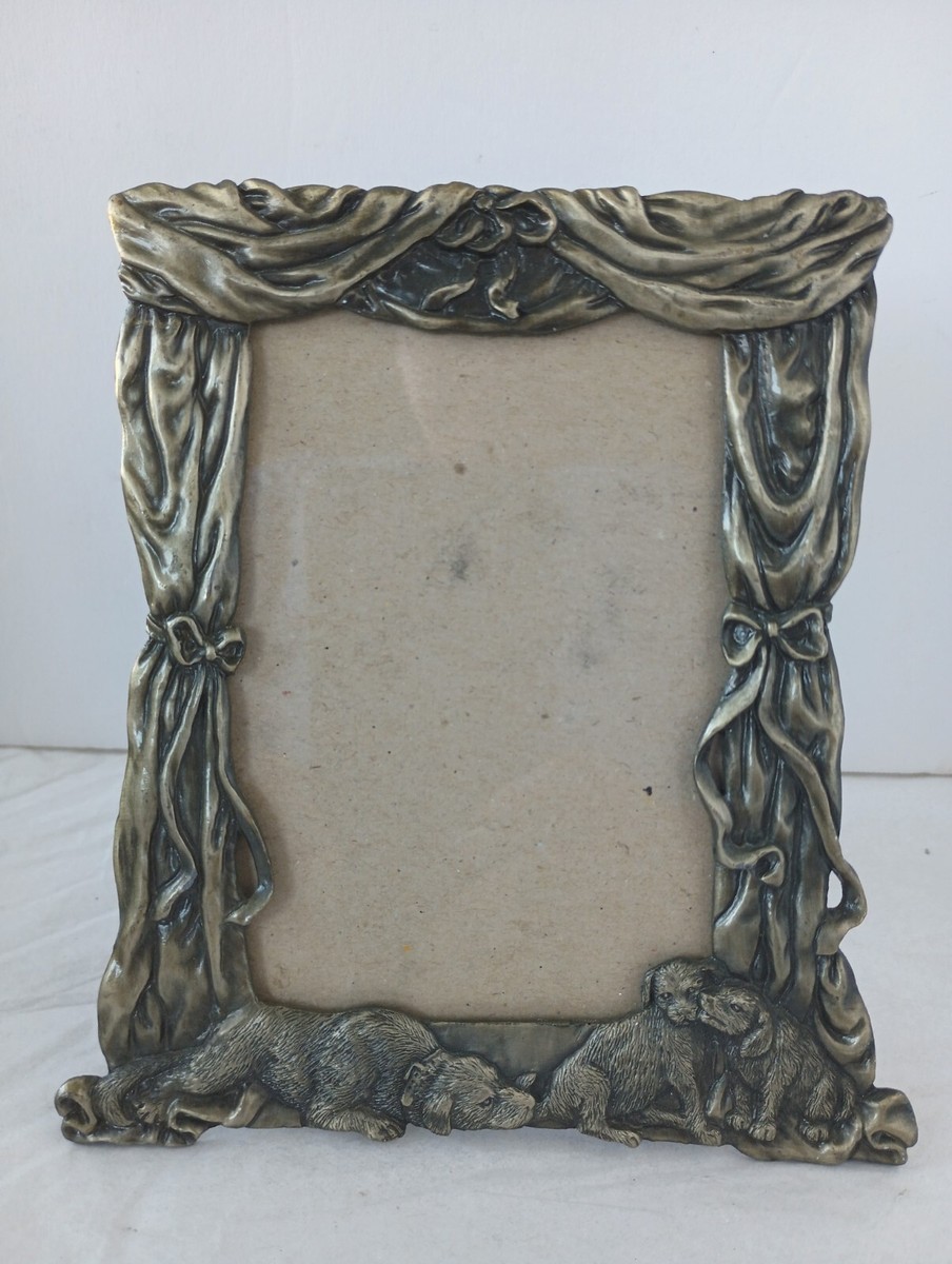 アンティーク　ドッグ　ブラス Vintage Antiqued Brass Metal Dogs Picture Frame Victorian