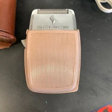 Vintage Lady Schick Electric Razor Shaver Pink, W Case And Cord WORKING B11