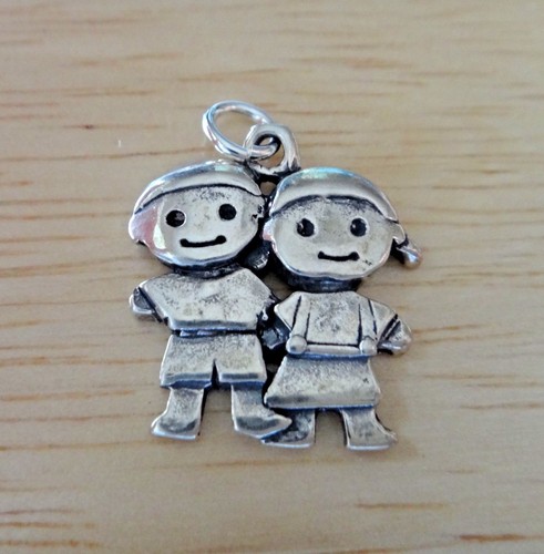 Sterling Silver 18x17mm 2 Kids 1 Boy 1 Girl Twin Twins Siblings Cousins Charm - Picture 4 of 5
