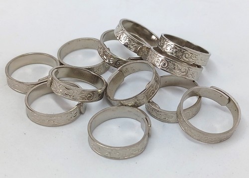 6 Setting 18mm Adjustable Ring with Etched Design Silver Tone F1-4D