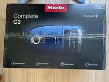 Miele Complete C3 Parquet XL Powerline 890W Obsidian Black Vacuum Cleaner