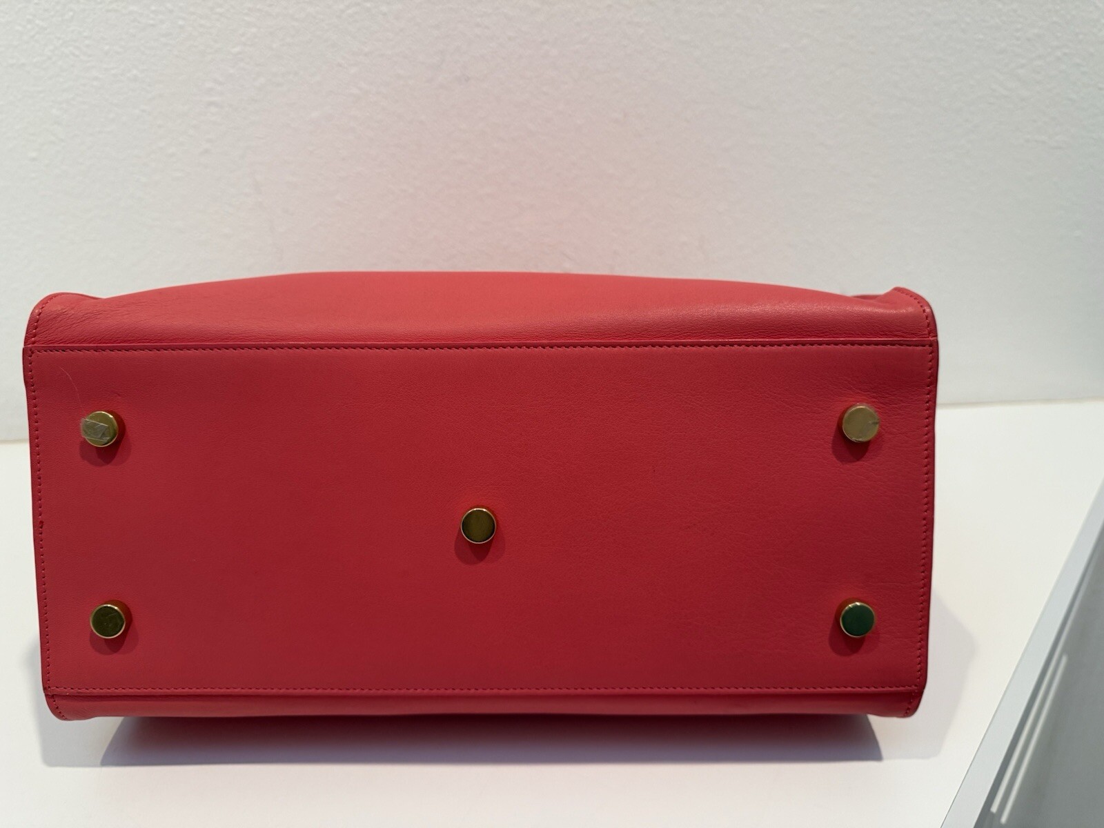 Autentica borsa a tracolla YSL Saint Laurent in pelle rosa Cabas