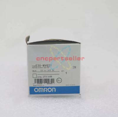 1PCS New Omron photoelectric sensor E3X-NVG21