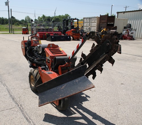 2014 Ditch Witch RT20 36" Walk Behind Trencher w/ Backfill Blade - LOW HOURS