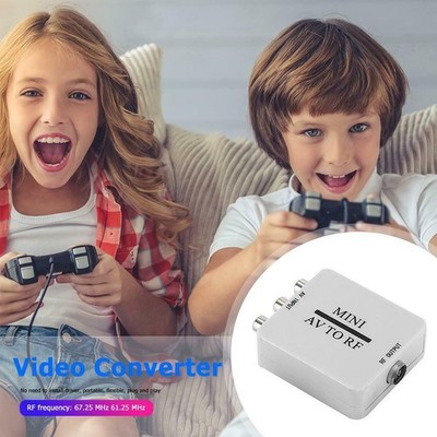Professional RCA AV CVSB to RF 67.25/61.25MHz Video Audio Adapter Converter Box