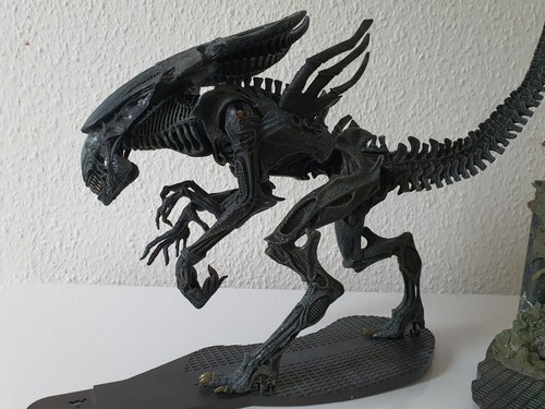 McFarlane Alien Queen MovieManiacs+Neca Predator . - Bild 23 von 24