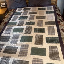 Handmade patchwork quilt Quilt 73 X 46    Country Cottage Twin Lodge