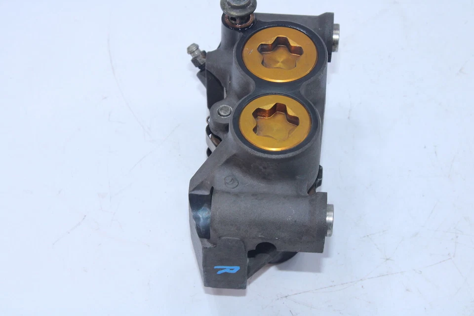 04-06 Yamaha Yzf R1 Right Front Brake Caliper  5VY-2580U-00-00 - Image 3 of 4