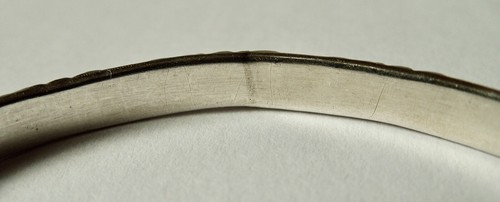 OLD VINTAGE HEAVY RAISED FLORAL GARLAND STERLING SILVER HEAVY BANGLE BRACELET 20 - Picture 4 of 6