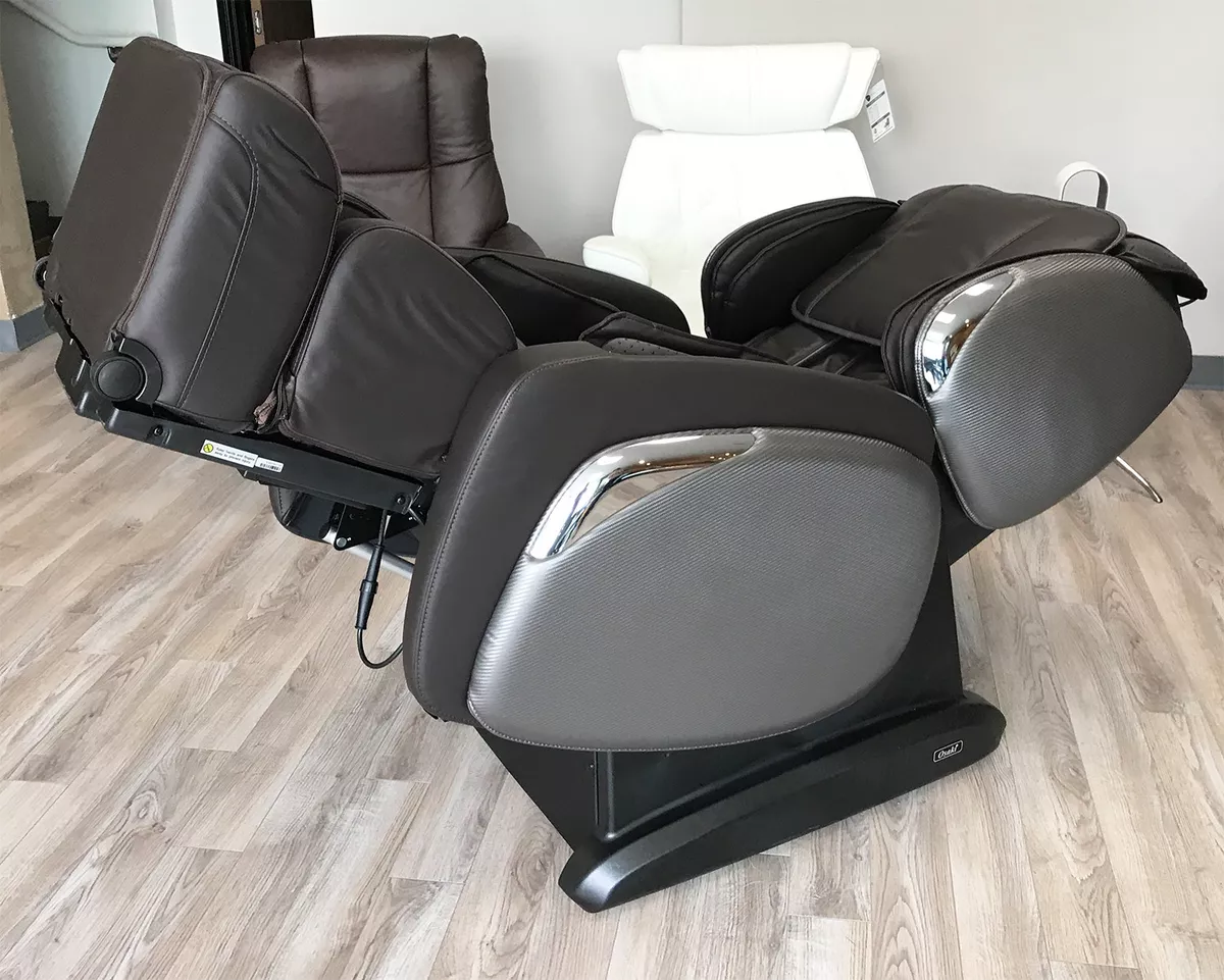 Space saving 2024 massage chair