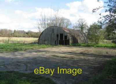 Foto 6x4 Nissen Hütte auf Granham's Farm Great Shelford c2008