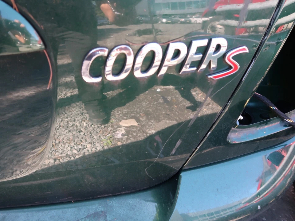 MINI COOPER S 2011-2014 GENUINO CLIP DELANTERO RADIADOR VENTILADOR DE REFRIGERACIÓN CONDENSADOR OEM Foto 4 de 4