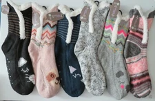 Slipper Socks Secret Treasure Womans Size 4-10 Non Slip Bottoms  Faux Fur