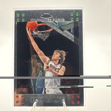 2007-08 Topps Chrome - Andrew Bogut #27 02-B10