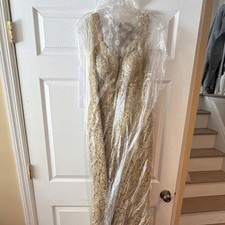 Sherri Hill Designer Gold Lace Formal Evening Gown Elegant Floor Length Dress