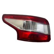 Nissian Qashai J11 MK2 Passenger Left Rear Outer Light 2014