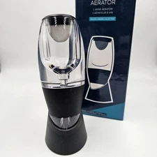 Chic & Tonic Wine Aerator