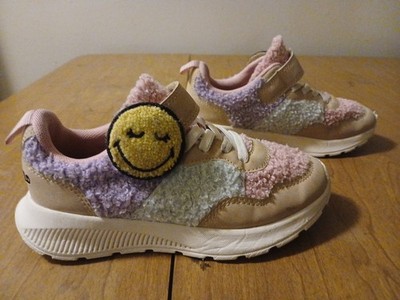 H&M Kids SmileyWorld Beige/Color-Block Fluffy Sneakers Size 13.5 Pink Baby Blue