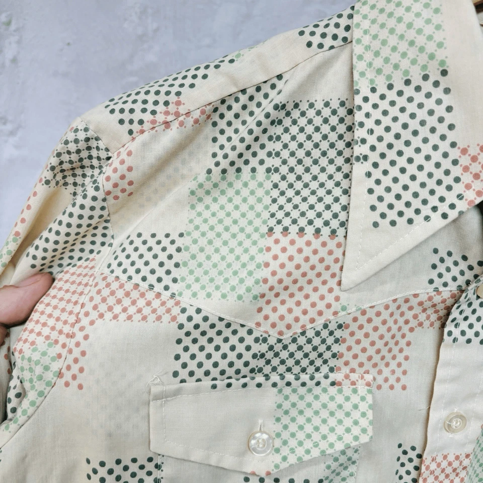 Camisa Saddlehorn Vintage Años 70 Disco Estampado Abstracto Daga Cuello Extendido Hippie Foto 3 de 4