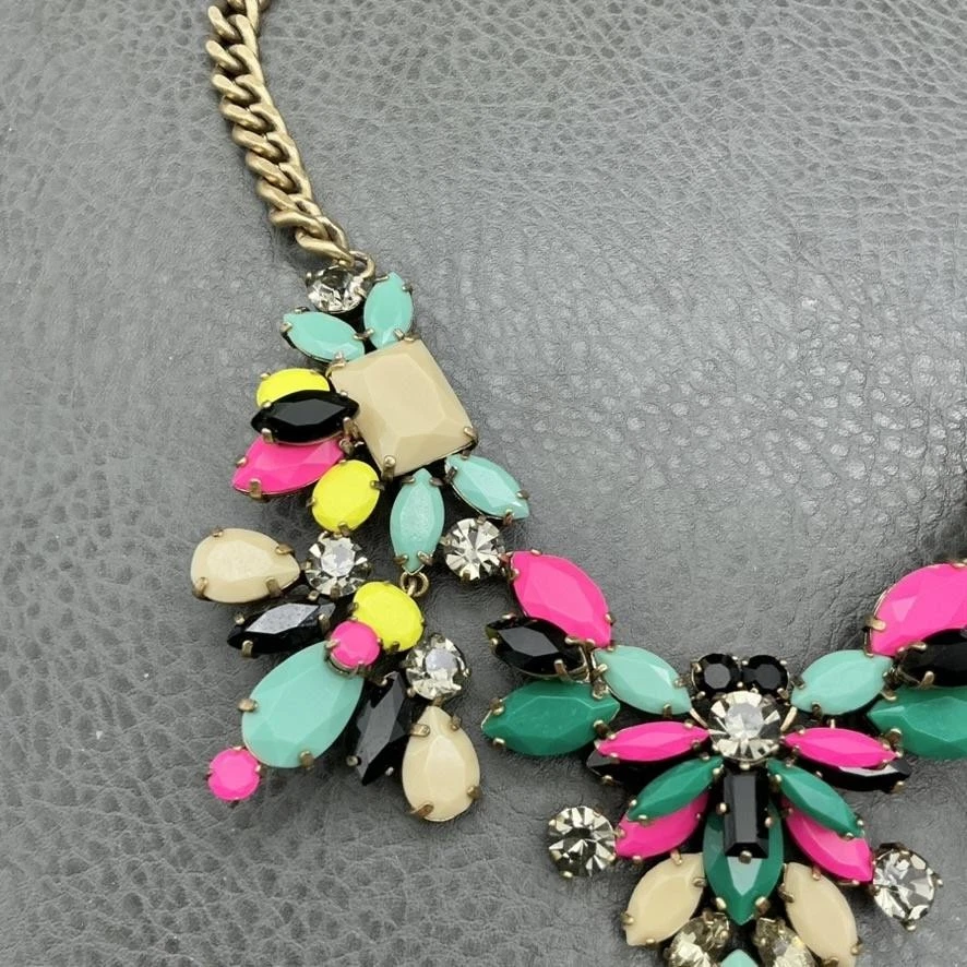 J.Crew заявление нагрудник ожерелье многоцветный кристалл со стразами золотистый женщин - Изображение 3 из 4