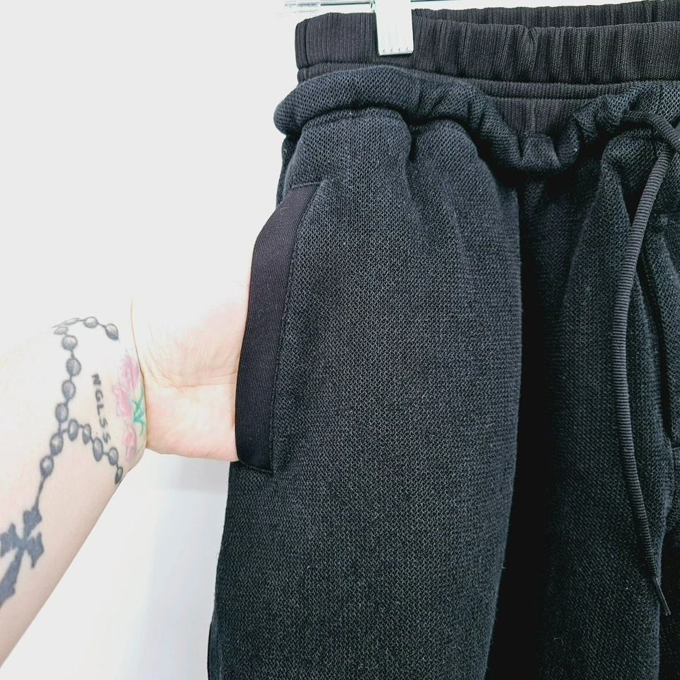 阿迪达斯 Y-3 x Yohji Yamoto 网眼 3 条纹短裤 XS 黑色针织纸袋口袋 — 第 3/4 张图片