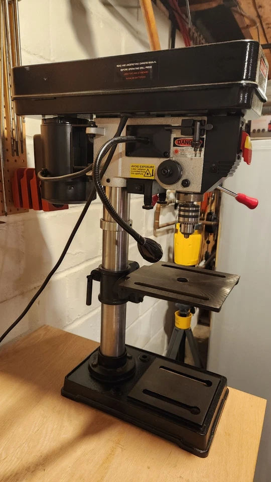 CRAFTSMAN 10 英寸 DRILL PRESS - 1/2 惠普,5 速 - 状况完好 — 第 3/4 张图片