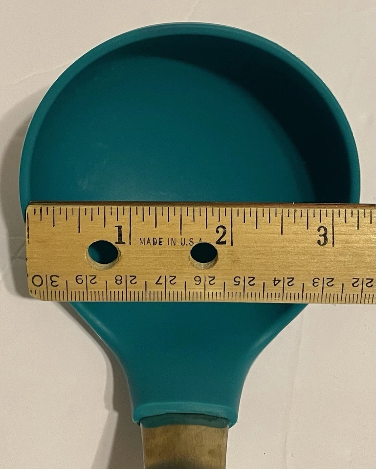 Silicone Kitchen Utensil: Solid Ladle - Image 4 of 4