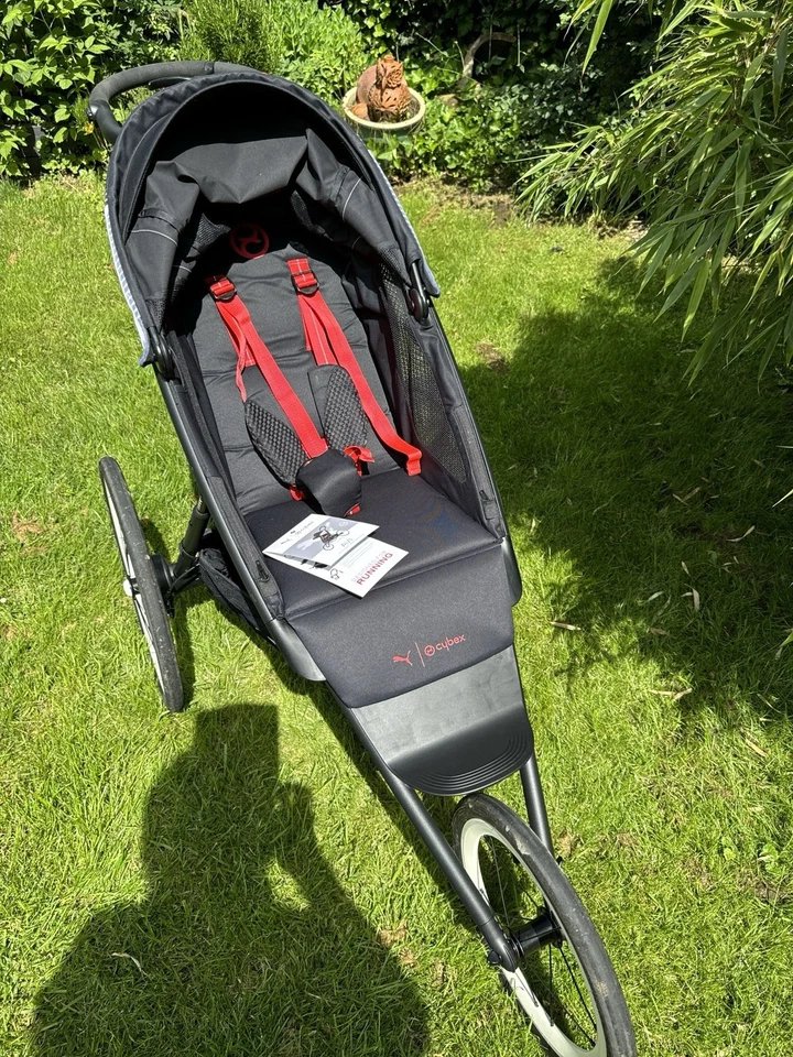 Kinderwagen Puma Running Schwarz Kaum Benutzt - Bild 2 von 4