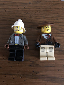 LEGO 7415 ORIENT EXPEDITION AERO NOMAD Complete w/ minifigs  3 CARDS (+1 EXTRA)