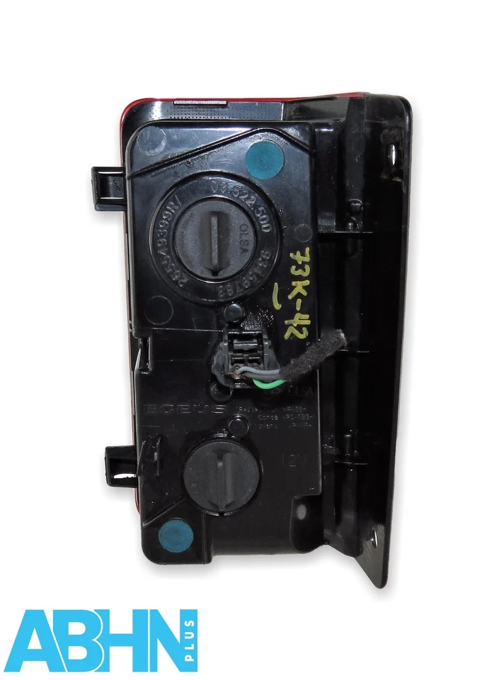 Conjunto de faros antiniebla traseros derecho 265549399R Renault Traffic Vauxhall Vivaro B Foto 3 de 4