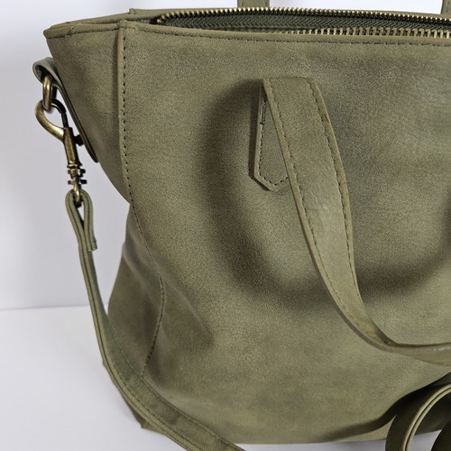 Schultertasche Urban Threads olivgrün Wildlederimitat Griffe und Schultergurt - Bild 2 von 24