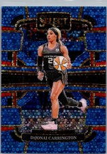 2024 Select WNBA Concourse #18 Light Blue Disco Prizm 37 /125 DiJonai Carrington