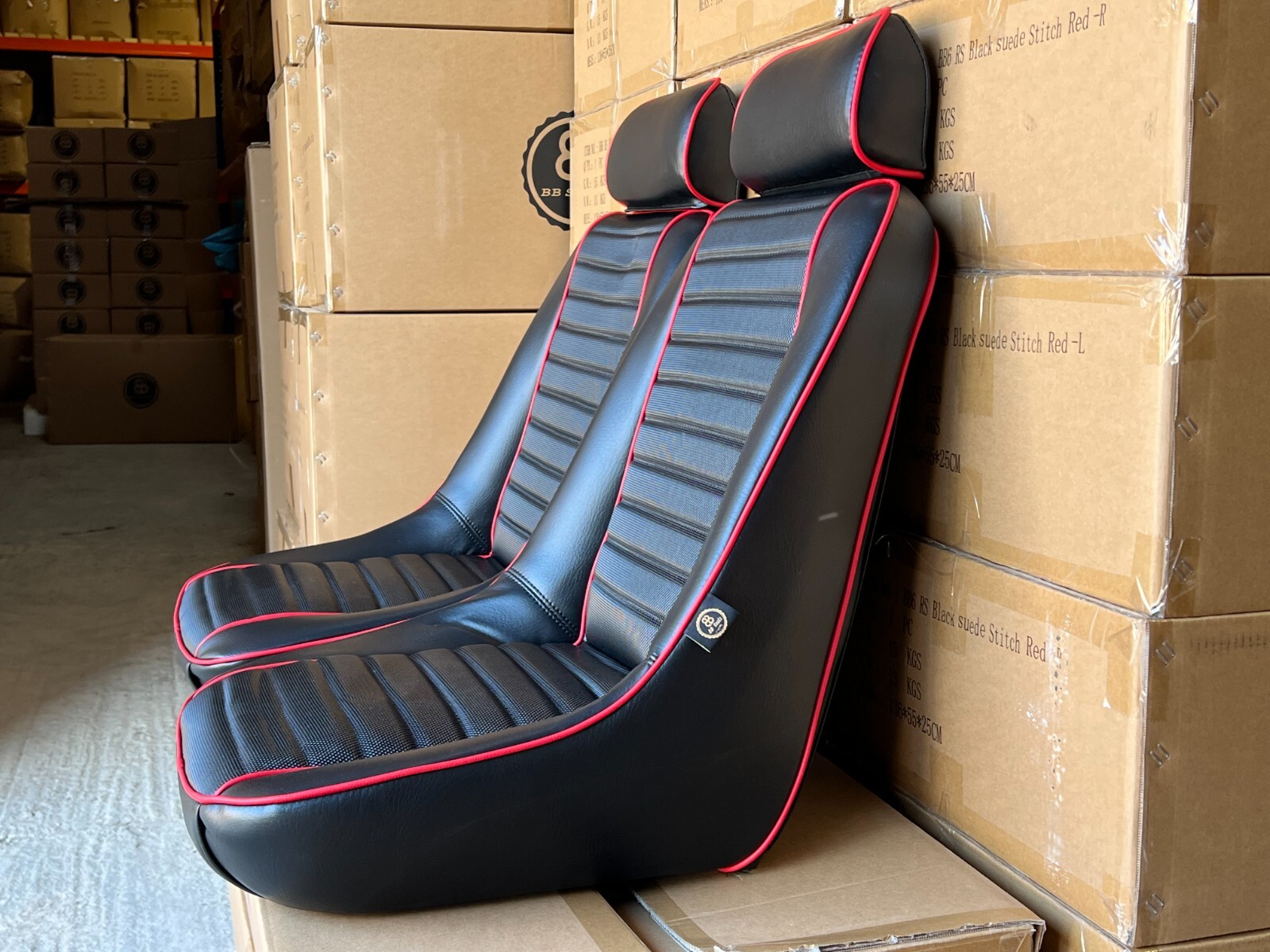 Pair BB1 Clubsport Classic Car Bucket Seats Black / Red with Headrests