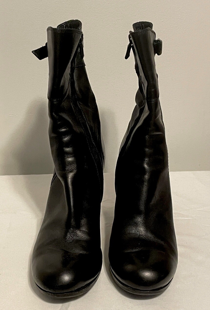 Costume National designer rare ankle boots Black Leather round toe 38.5 US 8 image 7