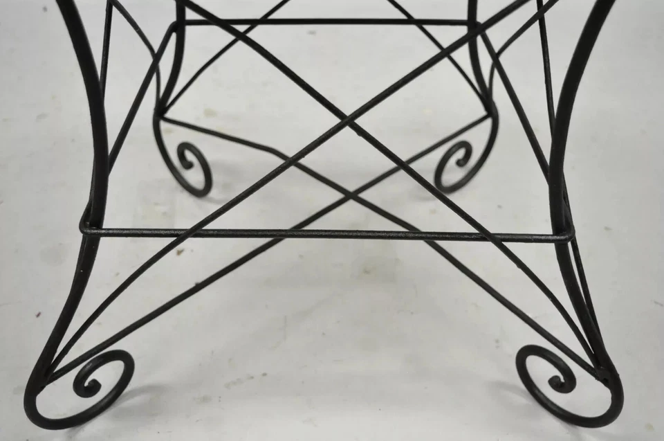 Taburetes de hierro forjado estilo Art Nouveau francés vintage - un par Foto 4 de 4